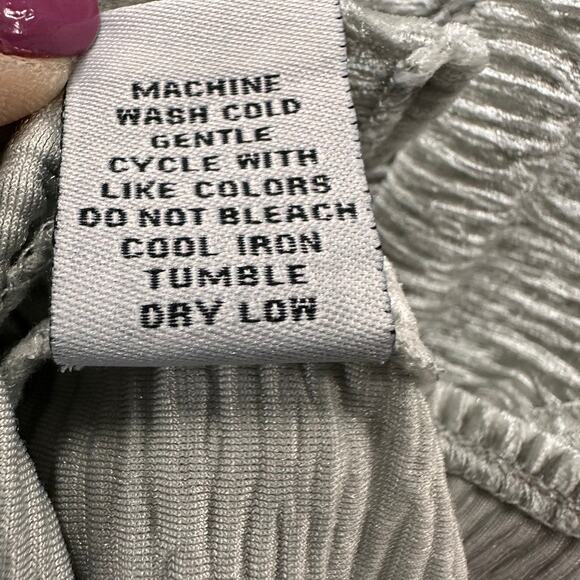 Habitat Clothes to Live In Women's Large Silver Green Crushed Velvet Top Flowy - Picture 7 of 10